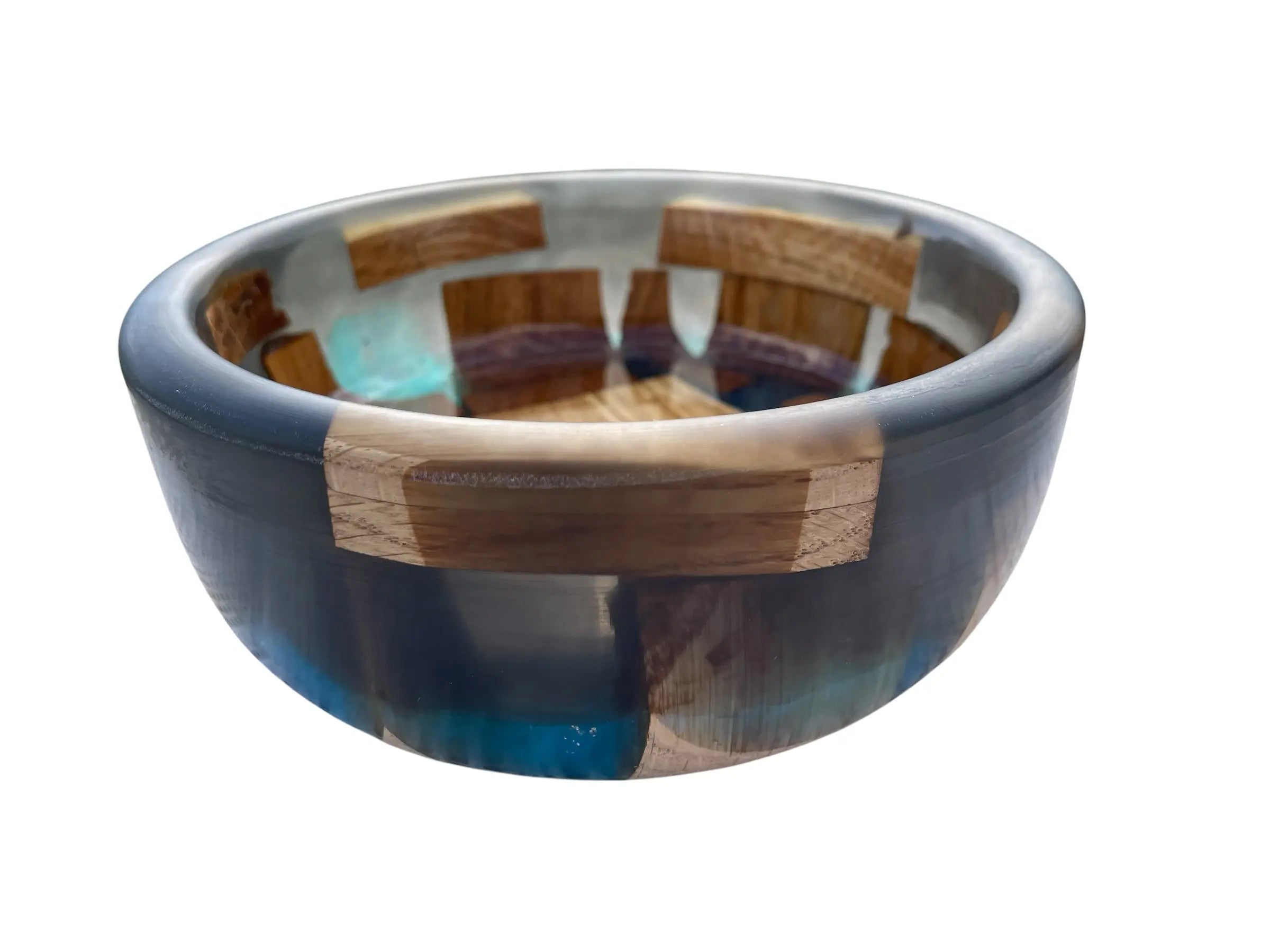 Unik håndlaget bolle i eik og epoxy – Et stykke natur med moderne sjel