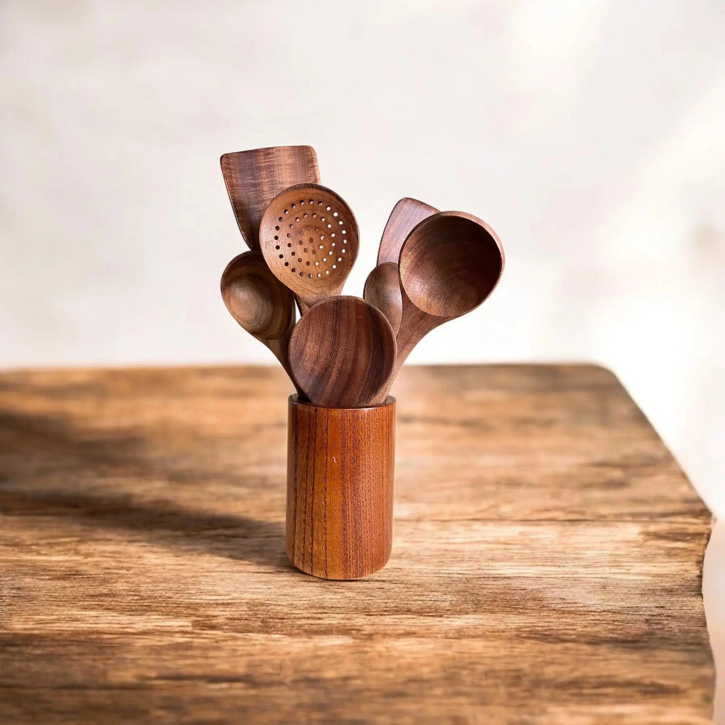 Kjøkkenredskap i teak, 8 - deler for alle matlagingsbehov