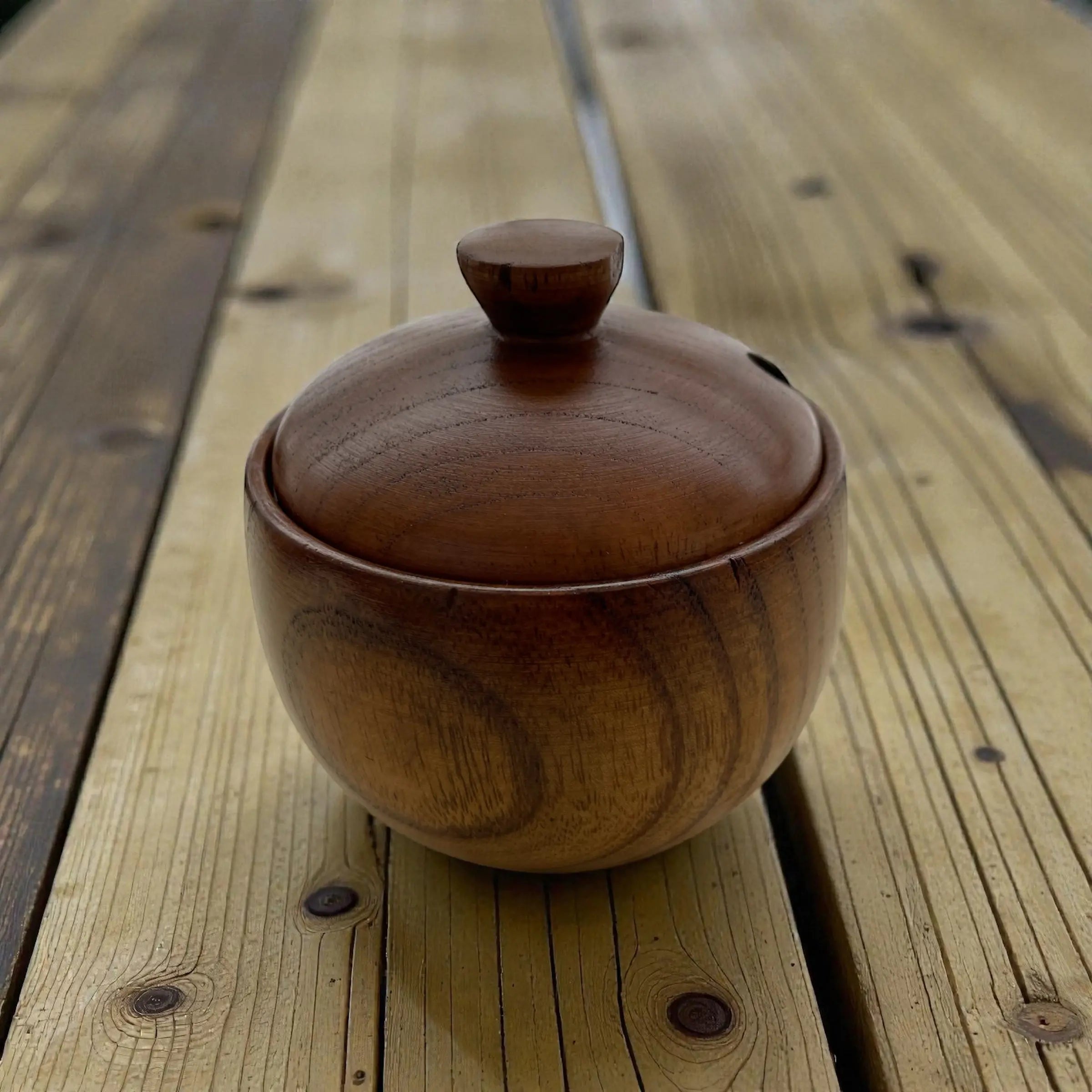 🌿 Salt- og Krydder krukke i Tre – Med Lokk og Skje! 🌿