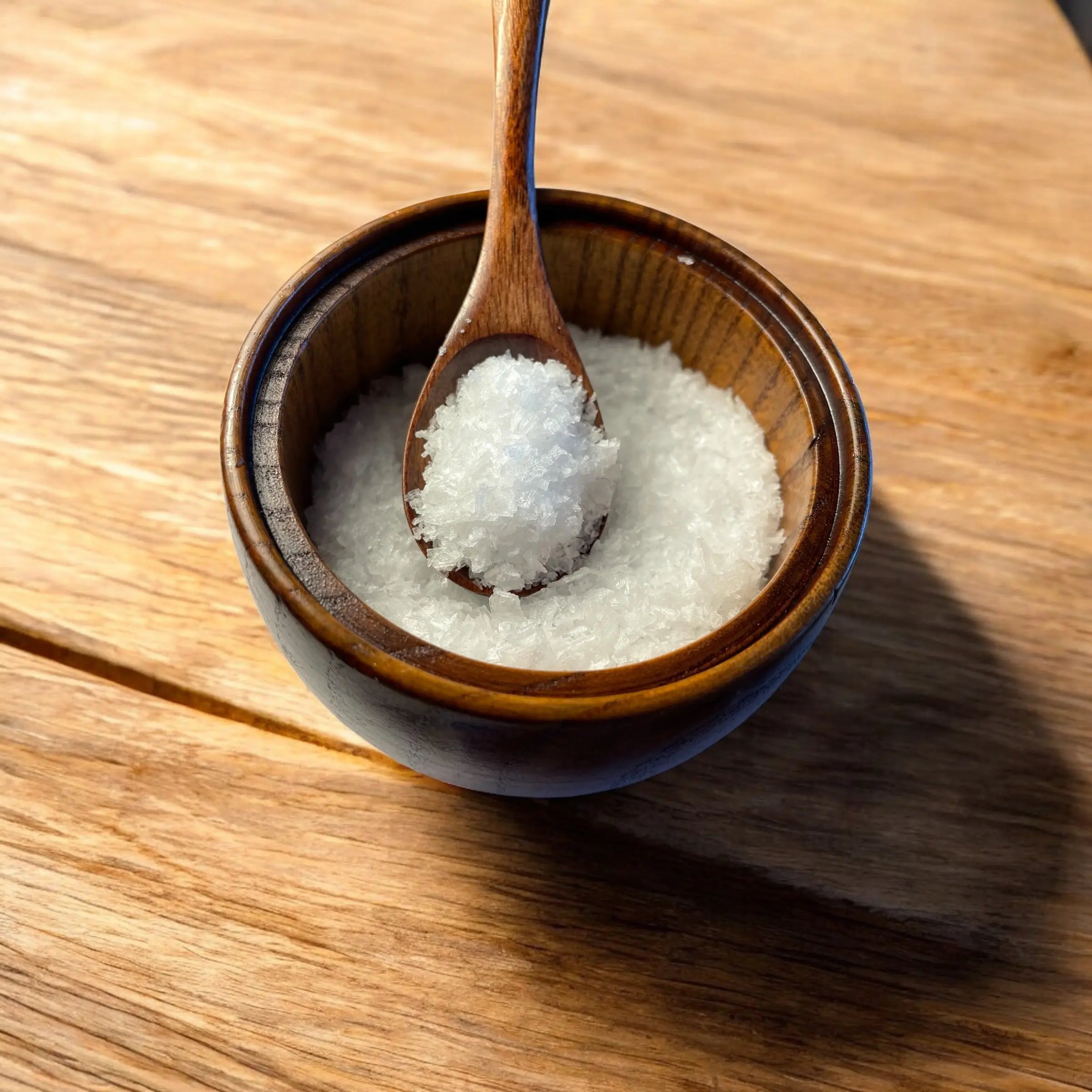 🌿 Salt- og Krydder krukke i Tre – Med Lokk og Skje! 🌿