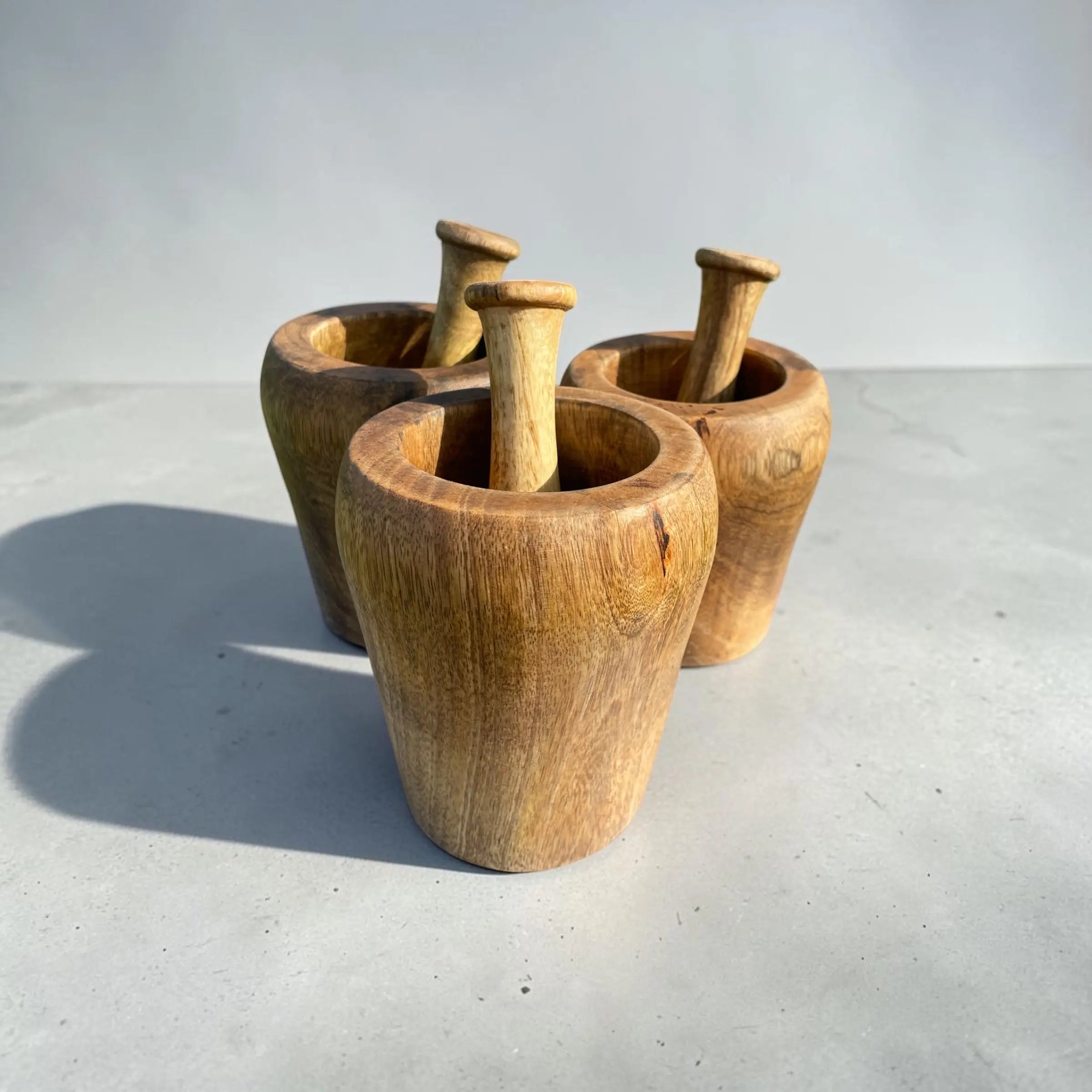 Morter i Mangotre Ø11 cm med pistill