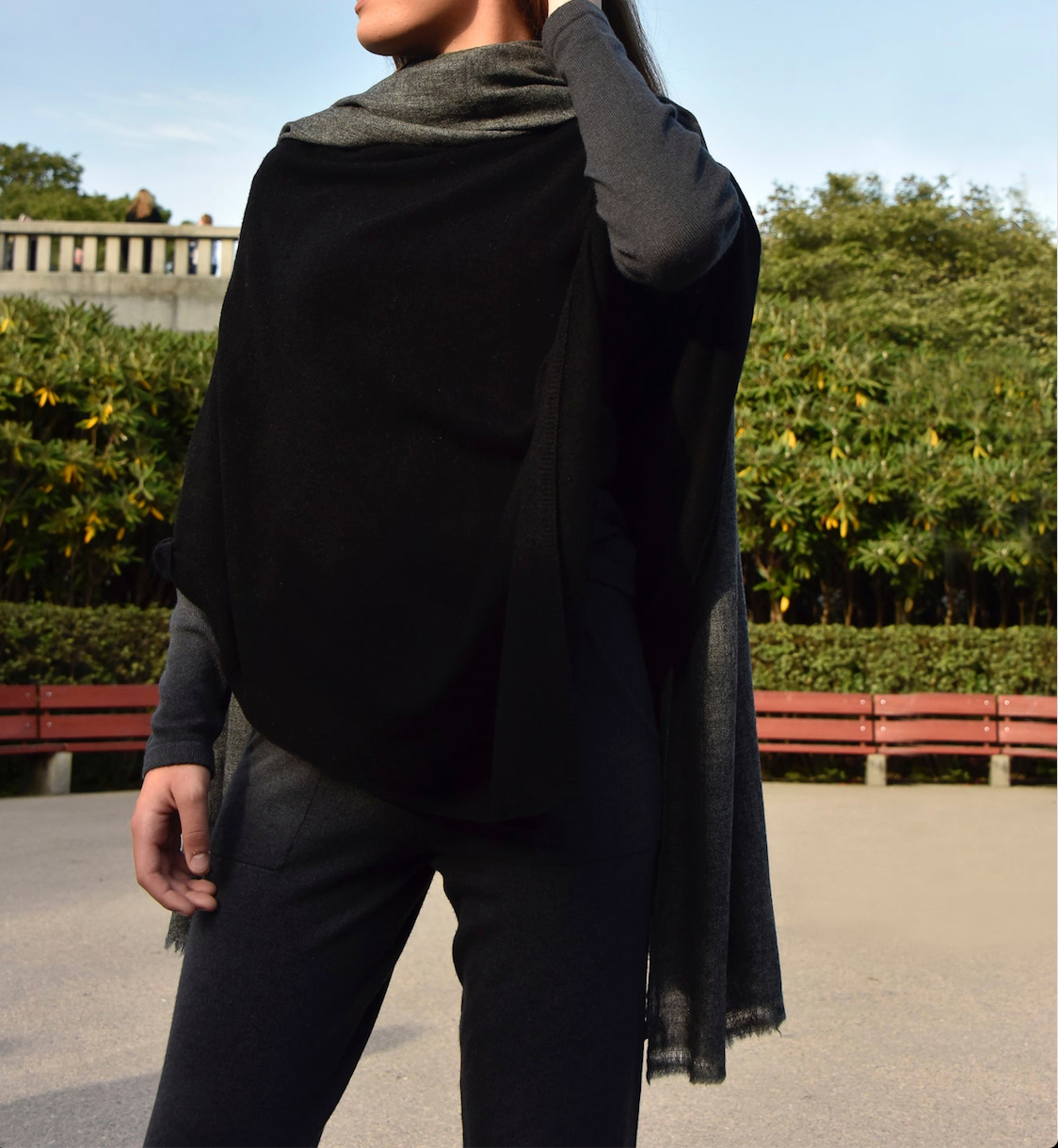 Cashmere jogger dark grey