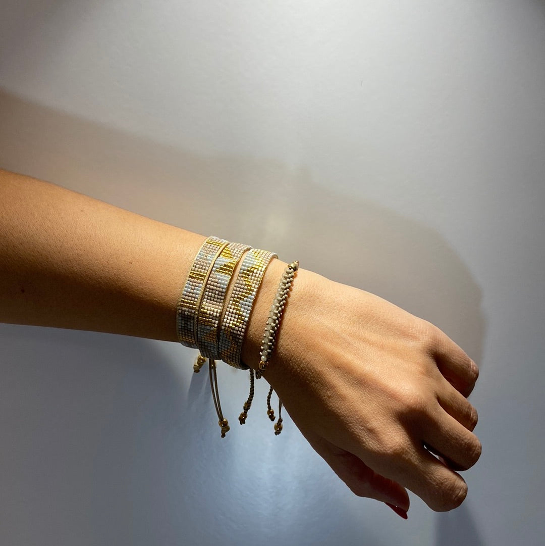 Unik håndlaget armbånd, 4 stk (stil 5)