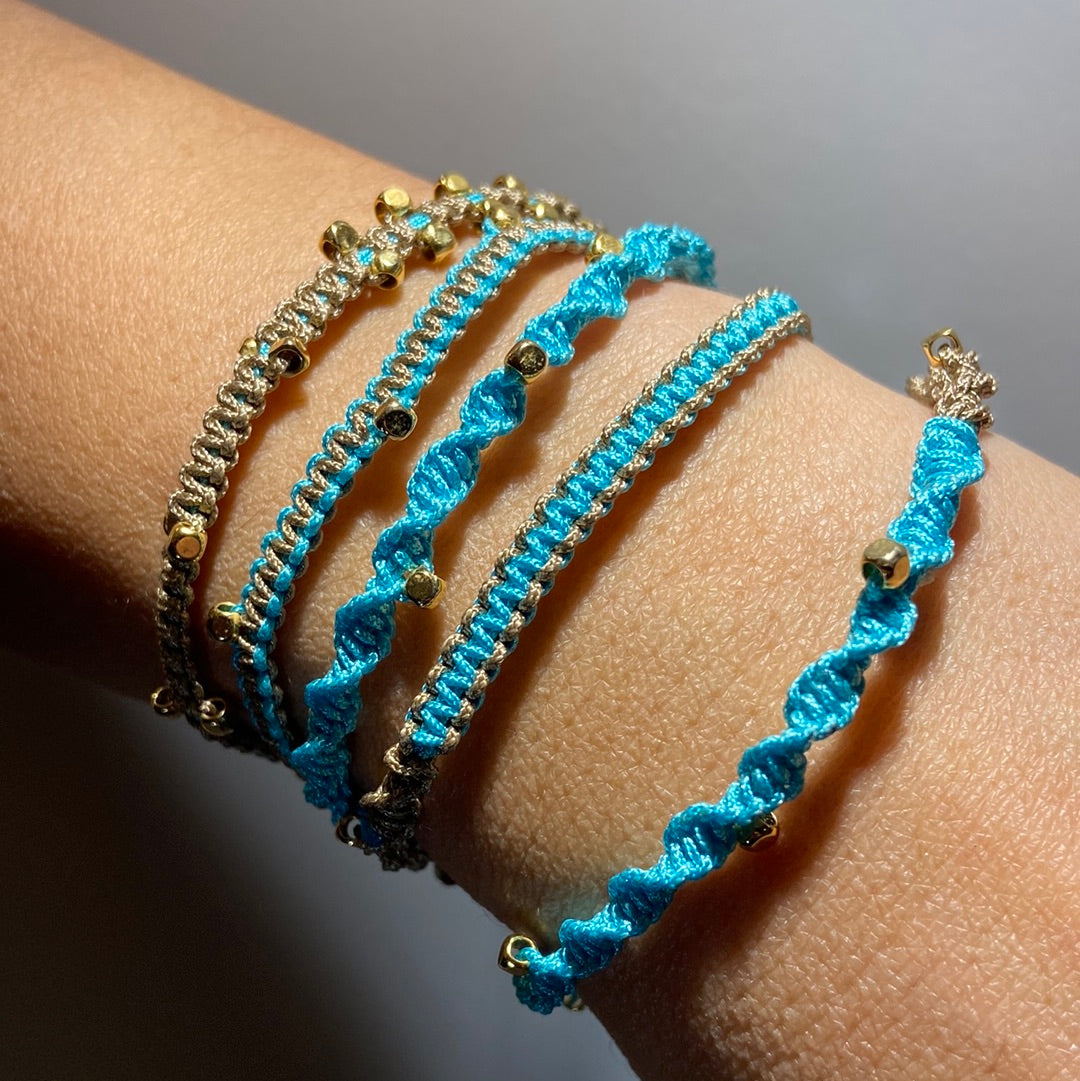 Unik håndlaget armbånd 50cm langt (stil 2)