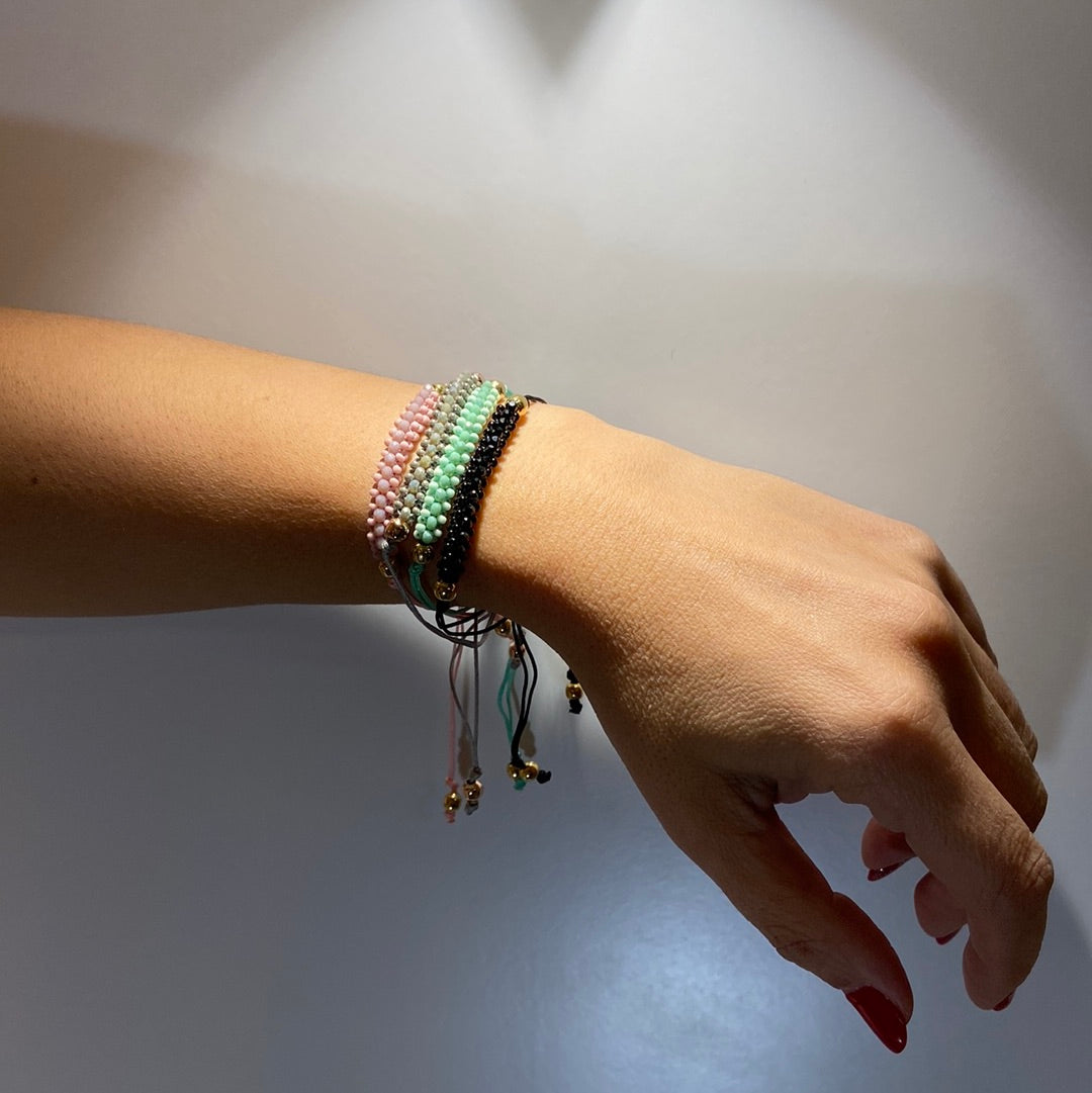 Unik håndlaget armbånd, 4 stk (stil 8)