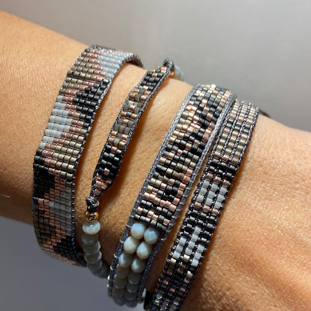 Unik håndlaget armbånd, 4 stk (stil 6)