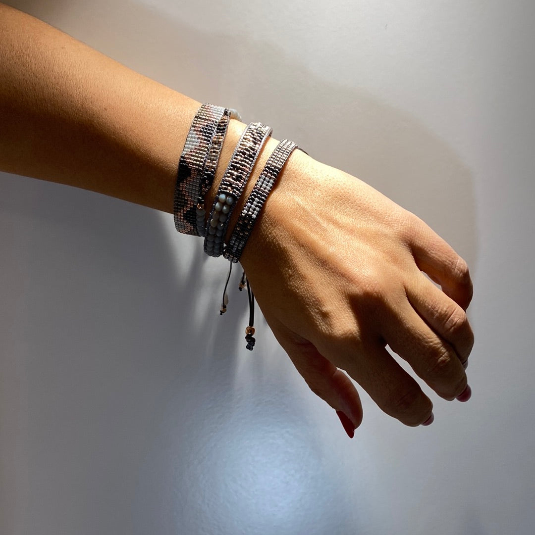 Unik håndlaget armbånd, 4 stk (stil 6)