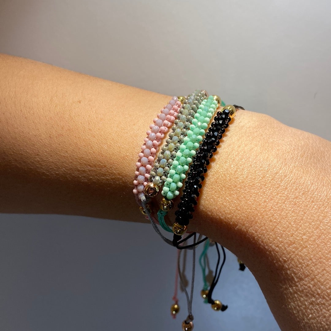 Unik håndlaget armbånd, 4 stk (stil 8)