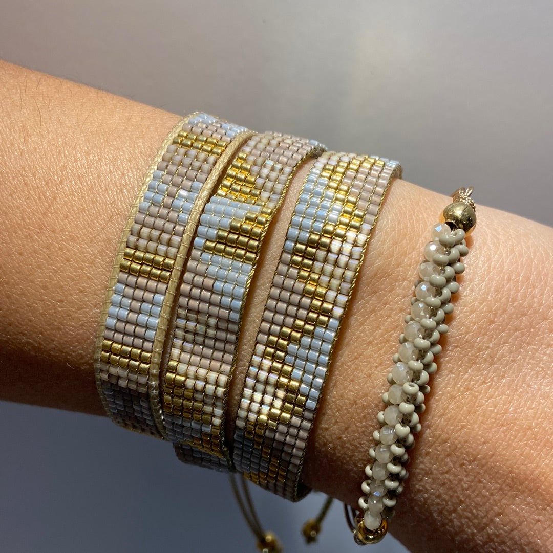 Unik håndlaget armbånd, 4 stk (stil 5)