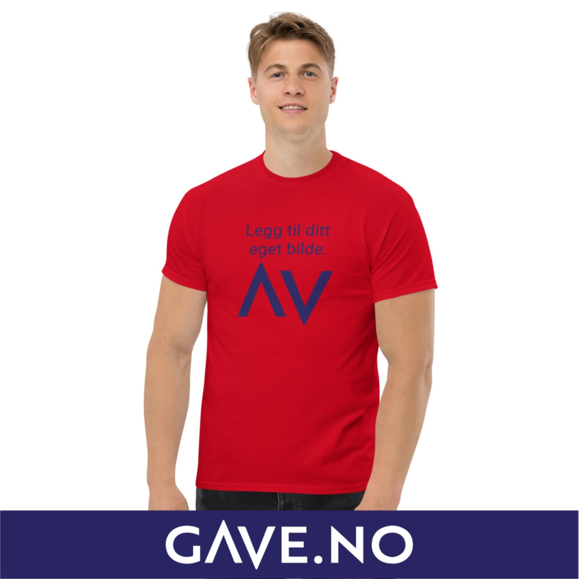 Klassisk t-skjorte for menn med din eget bilde (print foran)