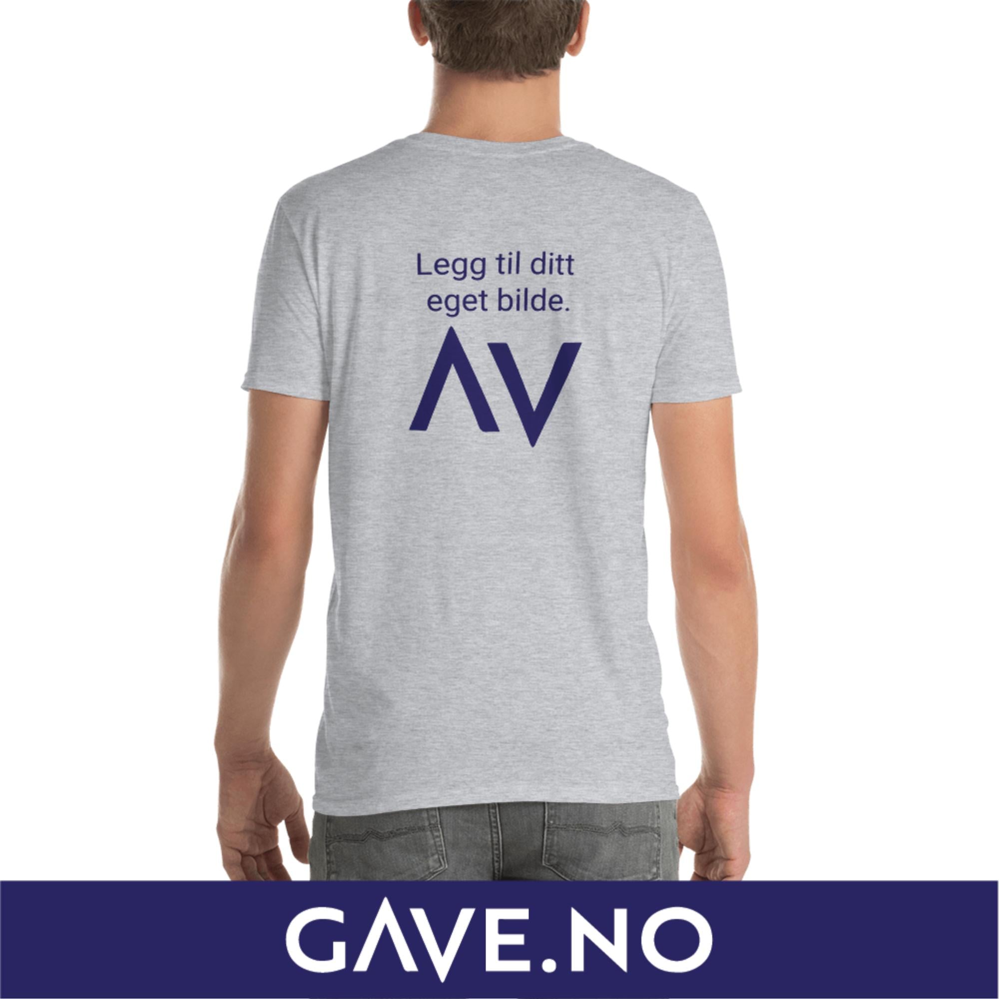 Kortermet unisex T-skjorte med din eget bilde (print bak)