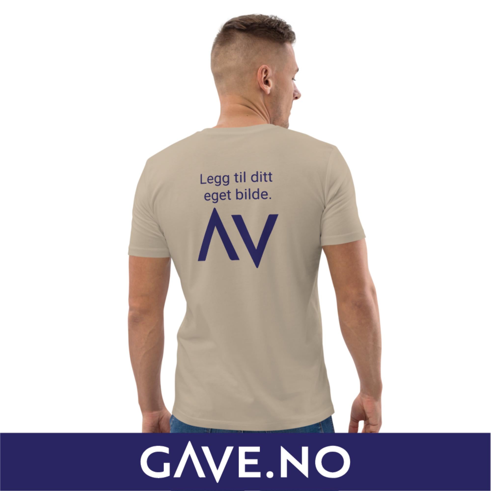 Unisex t-skjorte i økologisk bomull med din eget bilde på ryggen (print bak)