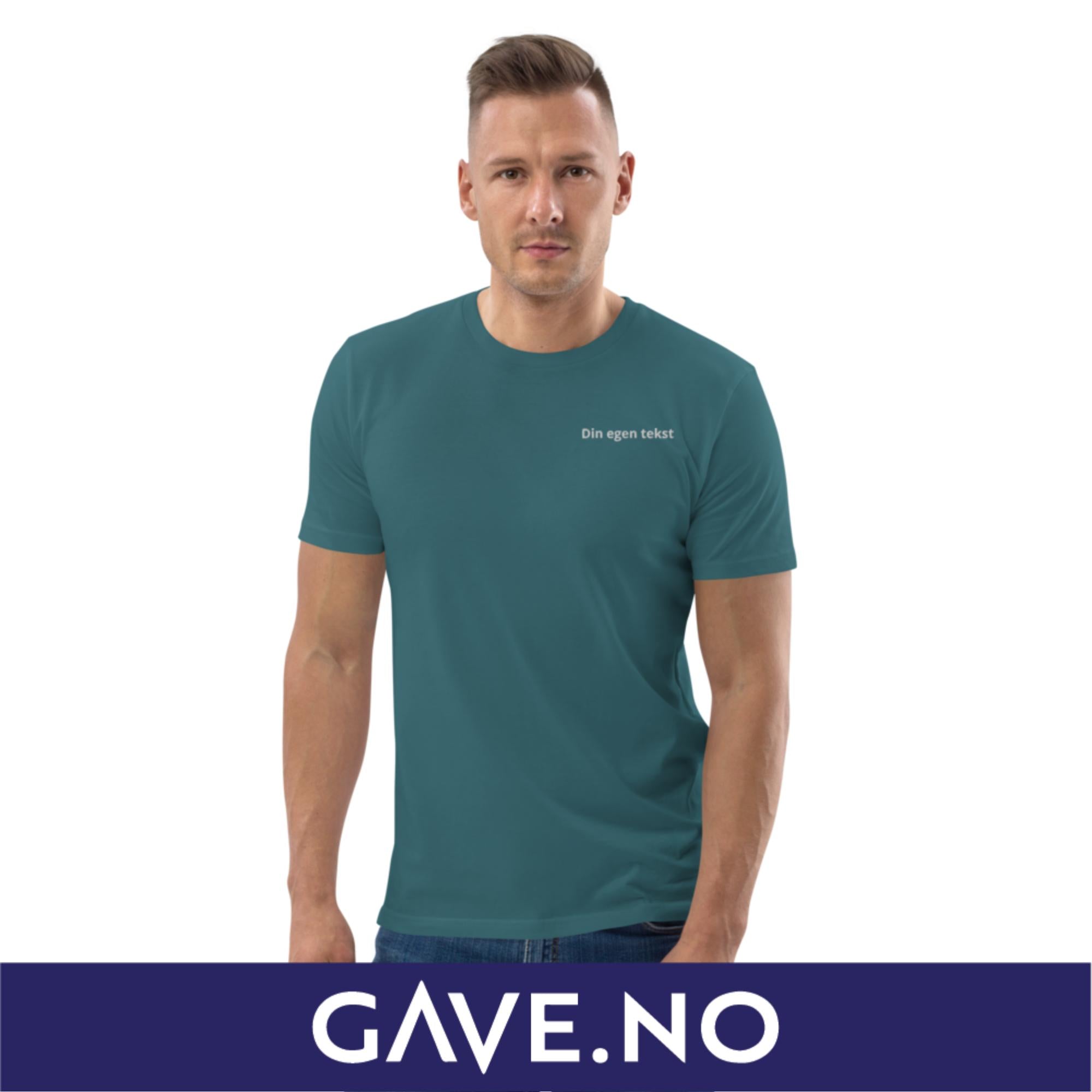 Unisex t-skjorte i økologisk bomull med din egen tekst (brodert venstre)