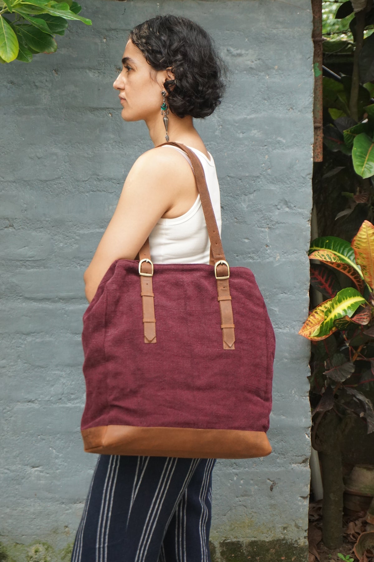 Kalaa Bass Tote | Handcrafted Jute Tote Bag | Sustainable Indian Artisan
