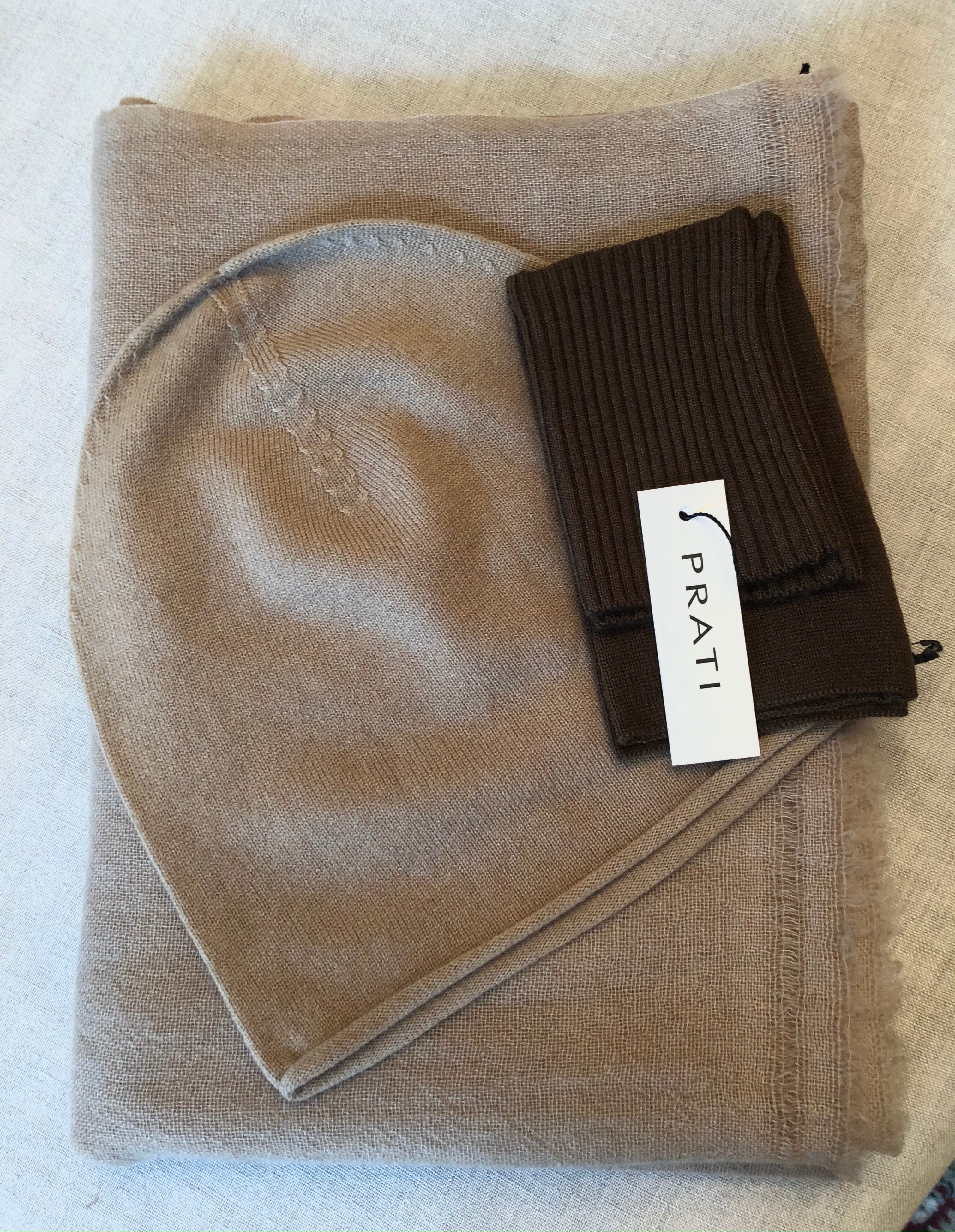 Cashmere hand warmer gloves camel