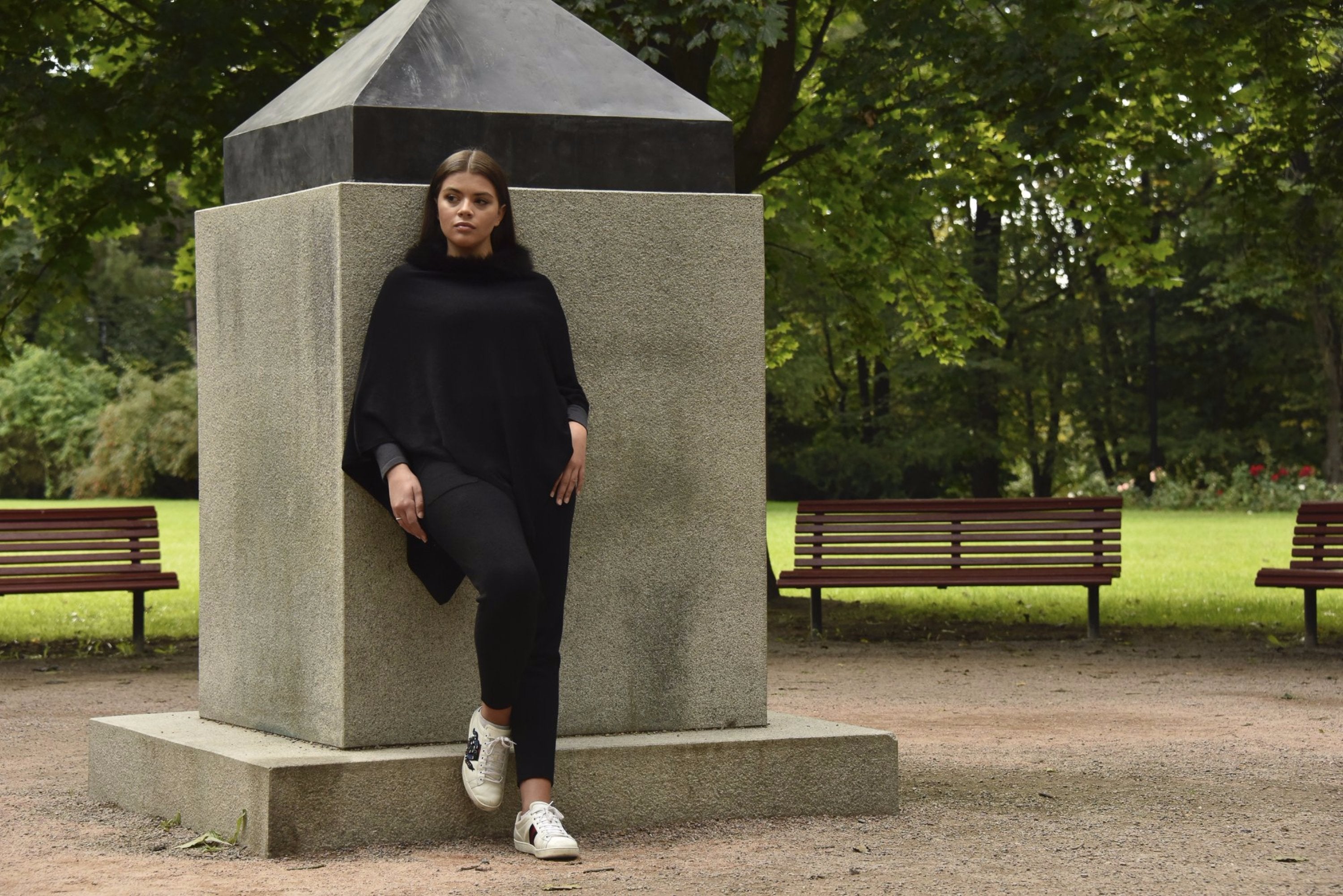 Cashmere jogger black