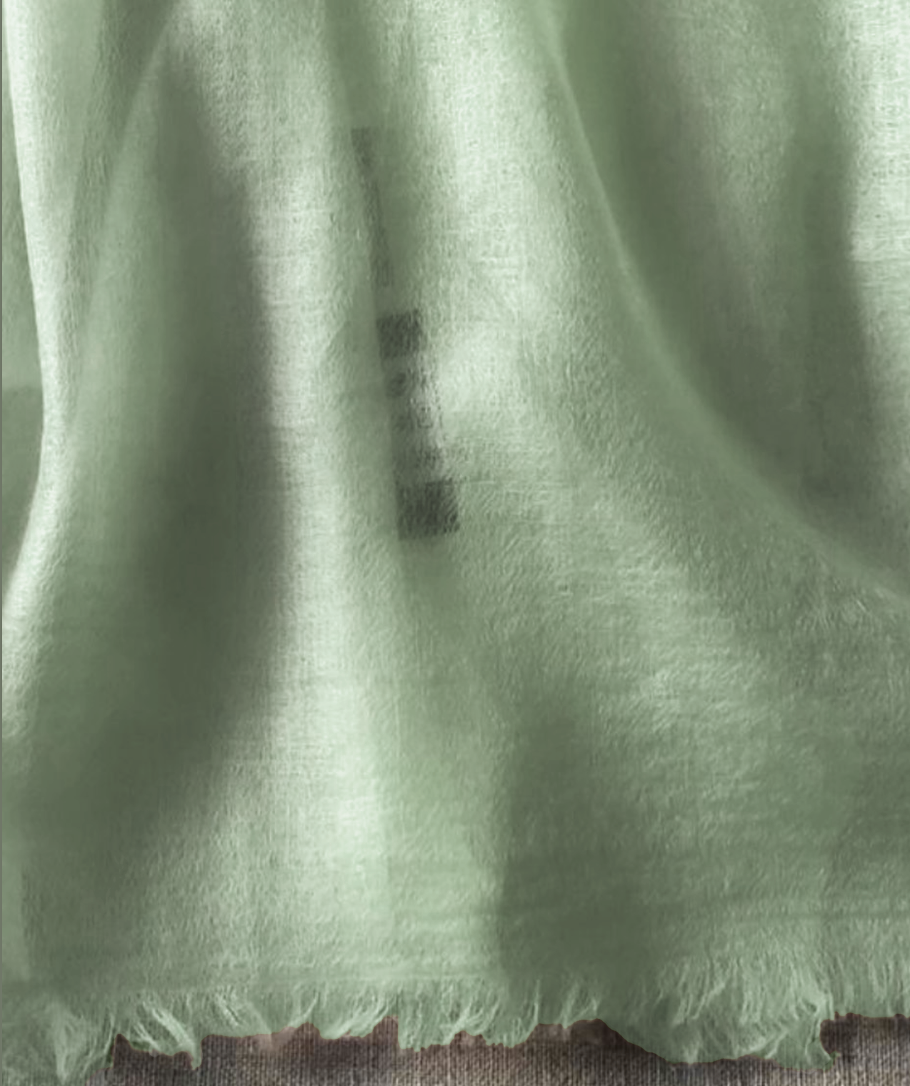 Resort wear shawl 100% Cashmere champagne