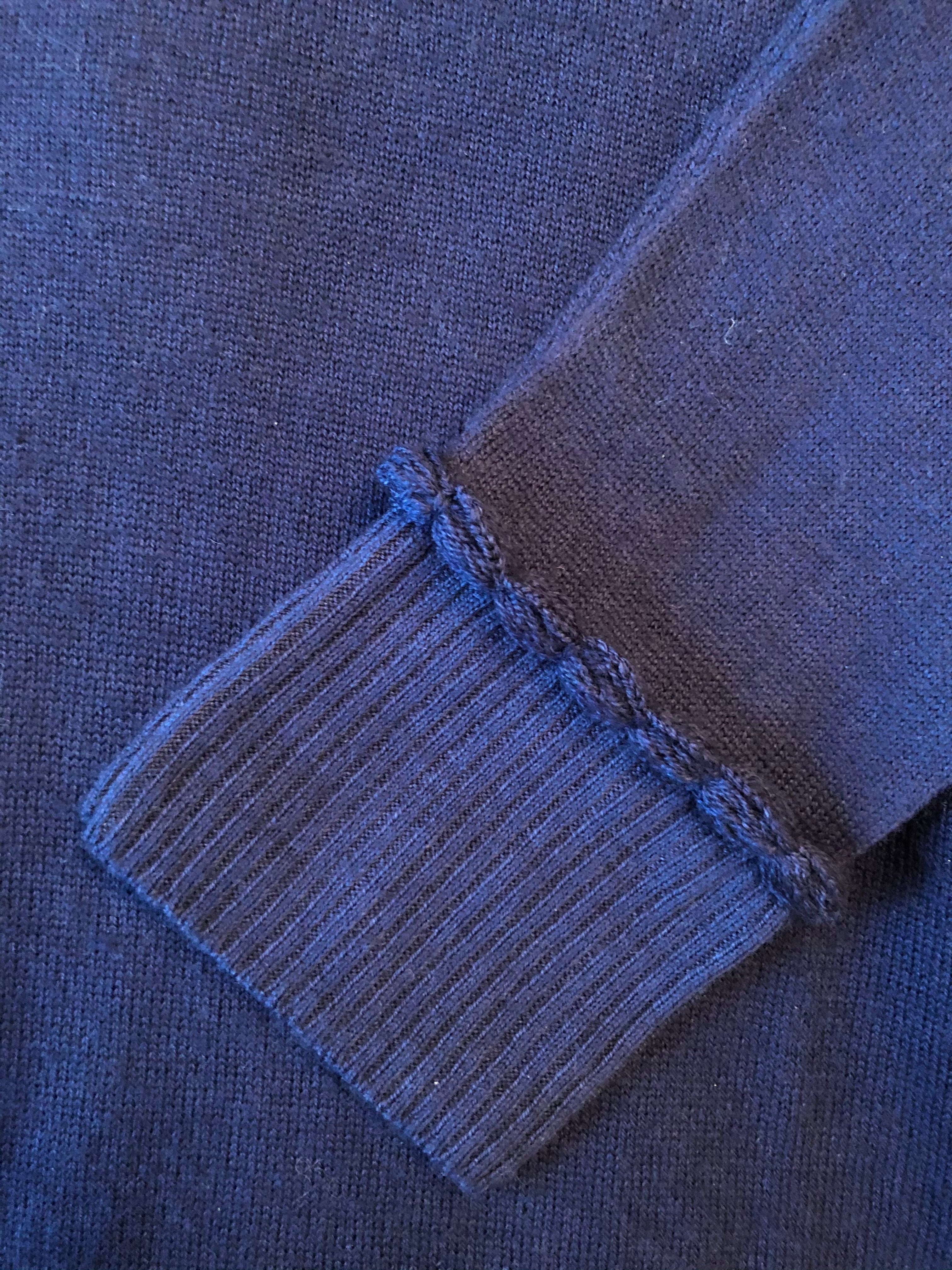 Cashmere pom pom sweater bordeaux