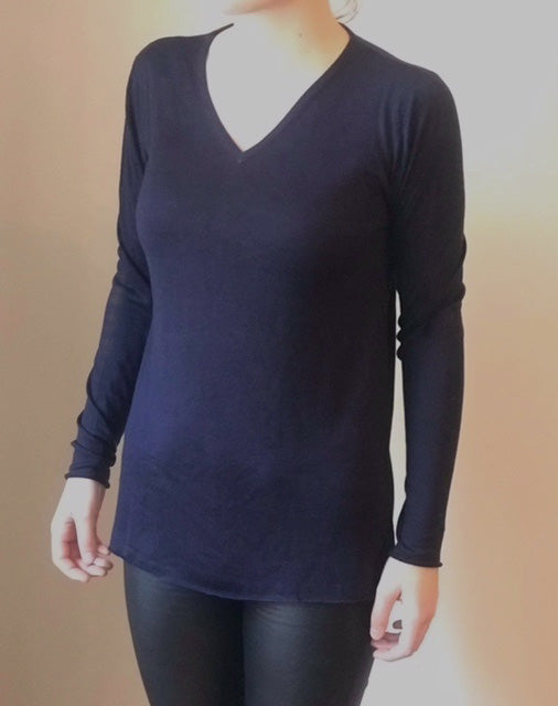 Cashmere silk V neck t shirt sweater intense blue