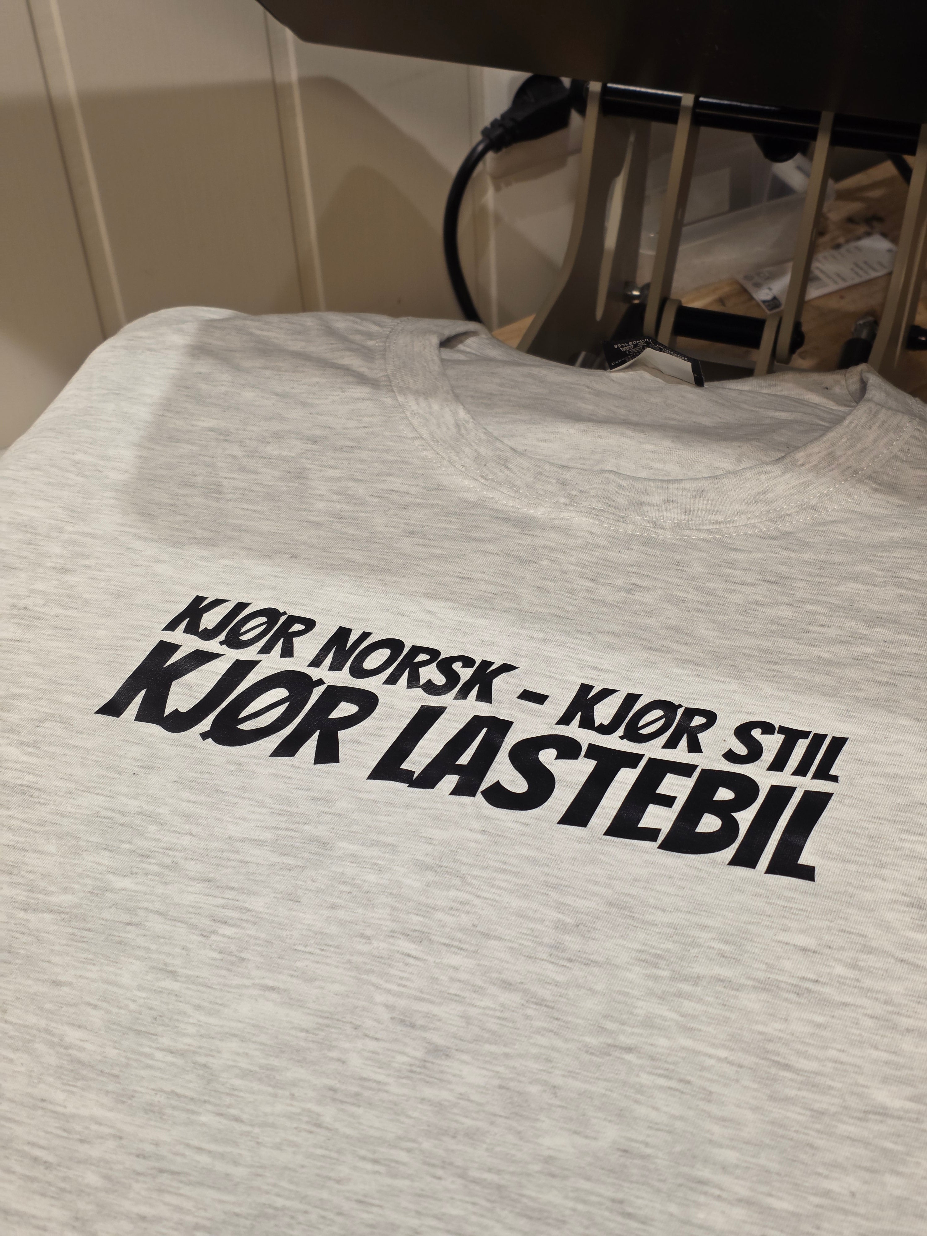 Kjør Norsk Kjør Stil - tskjorte (OUTLET)